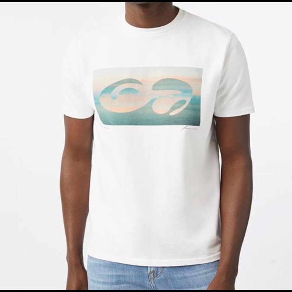 FRAME T SHIRT new no tag Designed by co-founder